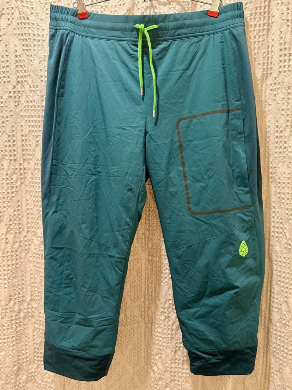 Stio Women's Fernos Insulated Knickers Spruce